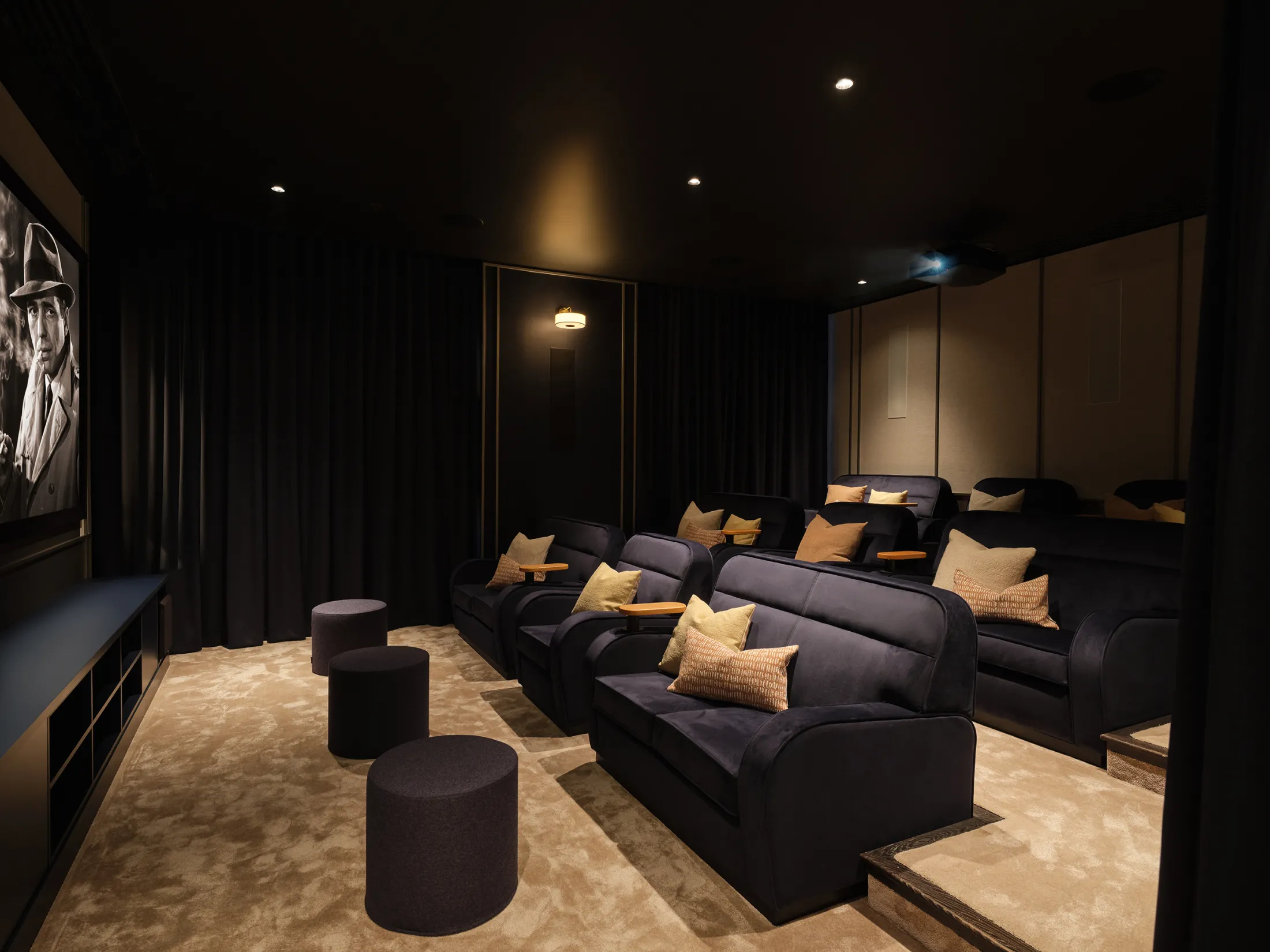 Private Cinema